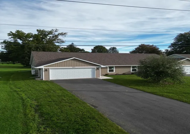 307-w-south-st-307-durand-il-61024/hzid_af90f4f3