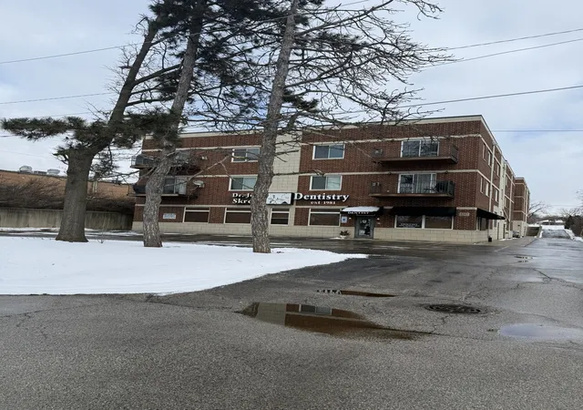 6961-vine-st-301-indian-head-park-il-60525/hzid_1efbea4e
