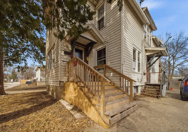 506-ave-f-sterling-il-61081/hzid_27c7ca90