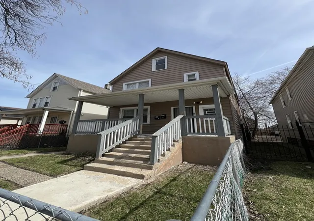 8349-s-colfax-ave-chicago-il-60617/hzid_dccb9bd2