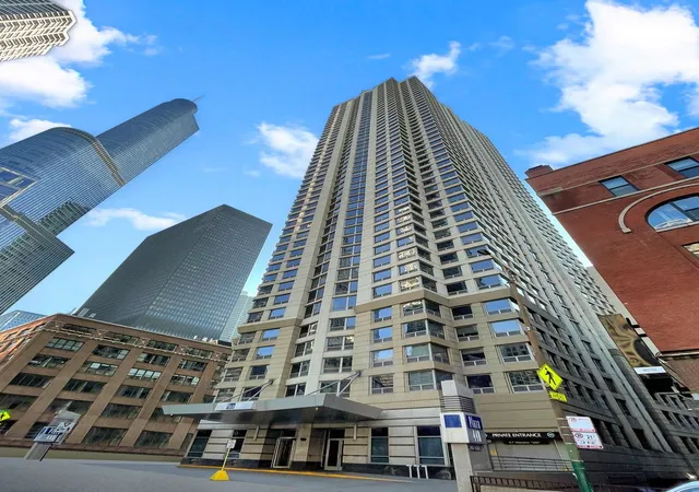 440-n-wabash-ave-1710-chicago-il-60611/hzid_195f078c