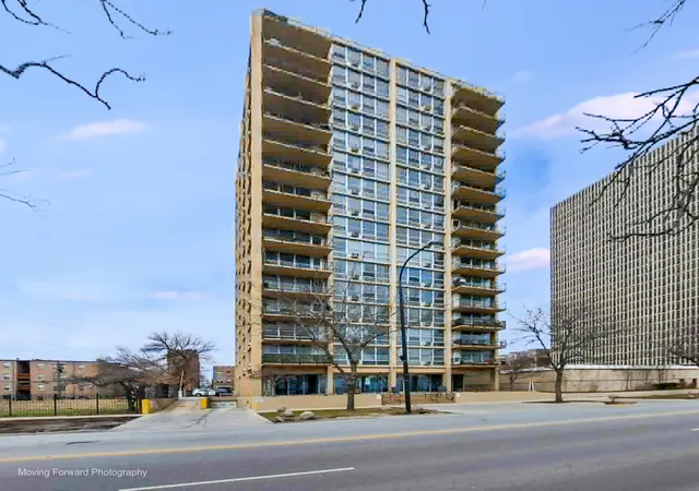 6730-s-south-shore-dr-1504-chicago-il-60649/hzid_d638cef9