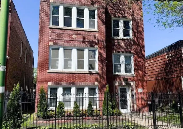 6728-s-langley-ave-chicago-il-60637/hzid_6115ff81