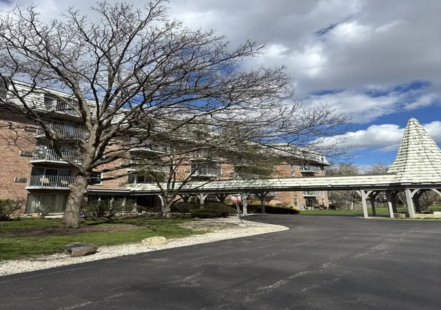 5125-blodgett-ave-211t-downers-grove-il-60515/hzid_192f0c69