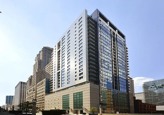 160-e-illinois-st-1605-chicago-il-60611/hzid_9c28bea2