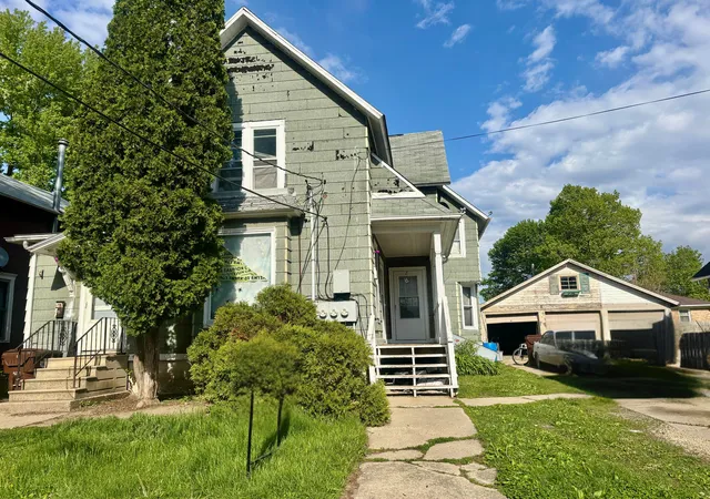 1016-s-main-st-belvidere-il-61008/hzid_c9cbc3c8