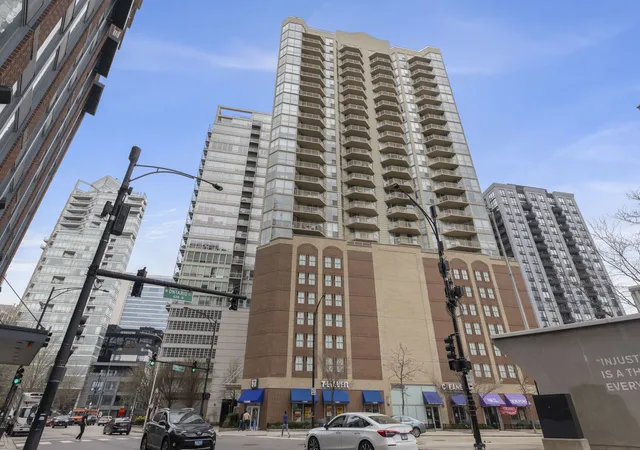 645-n-kingsbury-st-2202-chicago-il-60654/hzid_f883cd7f