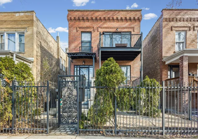 7341-n-honore-st-chicago-il-60626/hzid_d86ab634