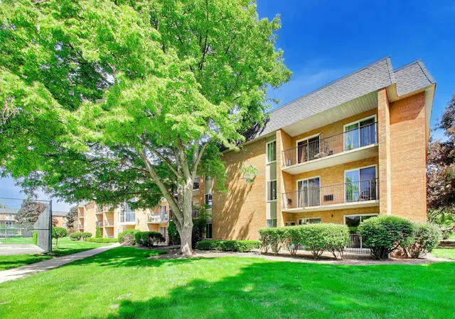 1056-n-mill-street-107-naperville-il-60563/hzid_03b7628a