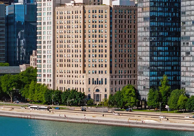 850-n-lake-shore-dr-1302-chicago-il-60611/hzid_b929e12f