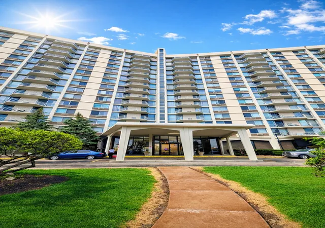 40-n-tower-rd-6g-oak-brook-il-60523/hzid_011d78ea
