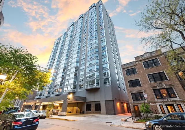 720-w-gordon-ter-6k-chicago-il-60613/hzid_8b5aa3bd