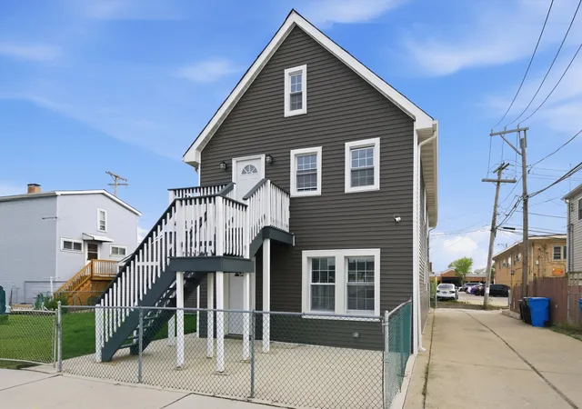 6145-w-54th-street-chicago-il-60638/hzid_6c583482