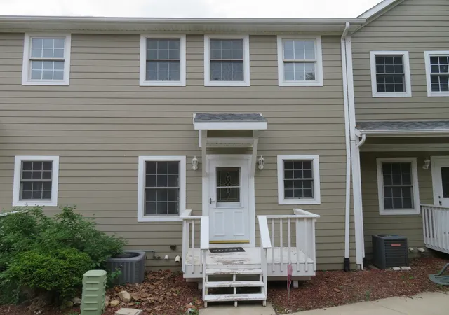2041-lisbon-rd-b-morris-il-60450/hzid_6af03290