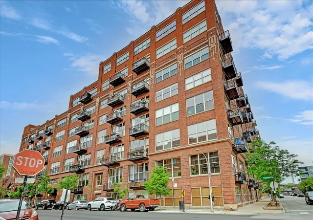 1500-w-monroe-st-727-chicago-il-60607/hzid_c90057e7