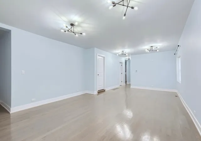5234-s-carpenter-st-chicago-il-60609/hzid_5d95997d