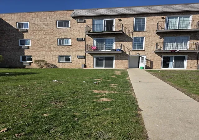 161-w-elk-trl-162-carol-stream-il-60188/hzid_d5a9fa79