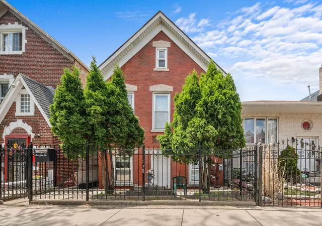 2250-s-sacramento-ave-chicago-il-60623/hzid_e151d2d0