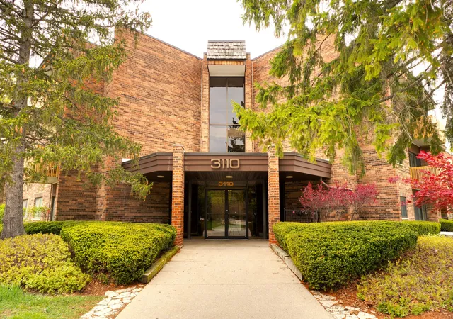 3110-pheasant-creek-dr-213-northbrook-il-60062/hzid_3bd04718