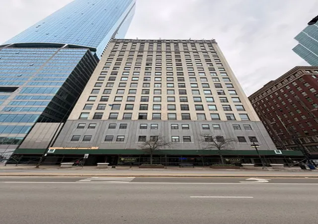 910-s-michigan-ave-1812-chicago-il-60605/hzid_4e61cebd