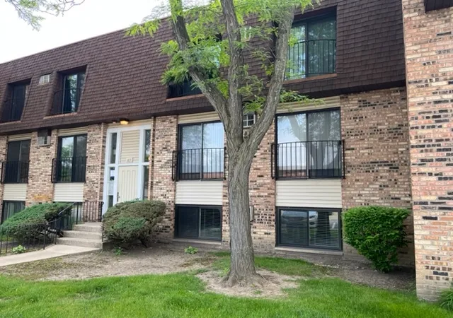 183-n-waters-edge-dr-w-301-glendale-heights-il-60139/hzid_cf75d874
