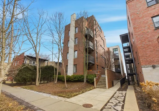 2515-prairie-ave-1e-evanston-il-60201/hzid_62b06e52