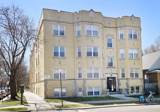 1937-w-granville-ave-chicago-il-60660/hzid_20de6bfb