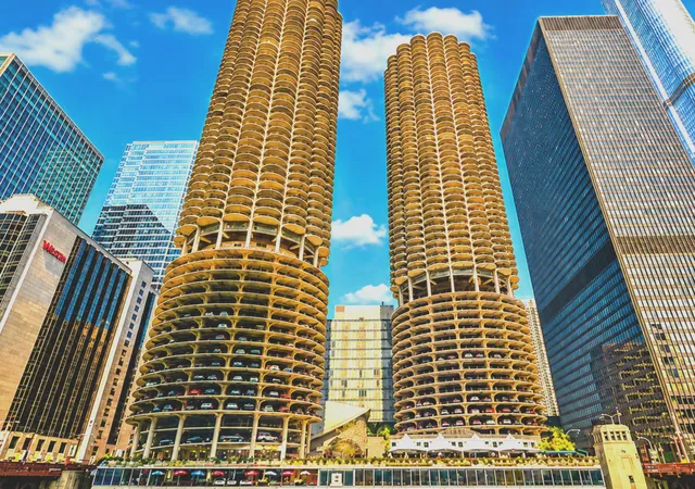 300-n-state-st-5620-chicago-il-60654/hzid_78016c5f
