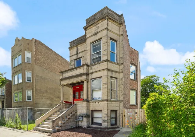 4225-w-jackson-blvd-chicago-il-60624/hzid_6fe8edca