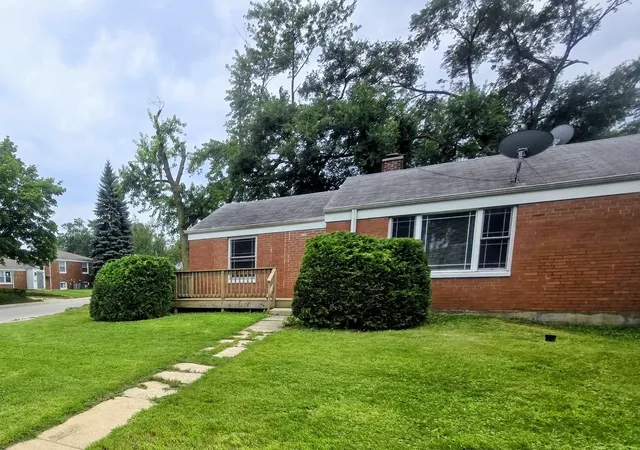 1640-n-prairie-ave-crest-hill-il-60403/hzid_9e9e6a80