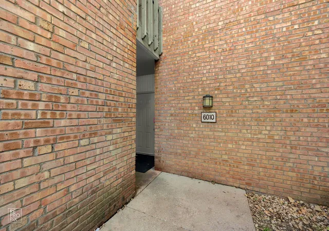 6010-forest-view-rd-1b-lisle-il-60532/hzid_612b8ee3