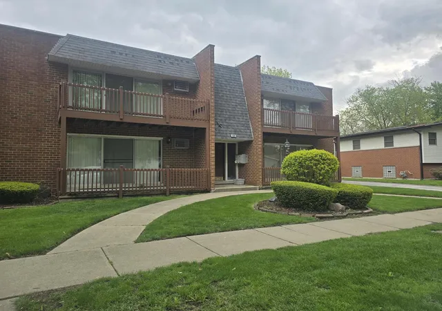 523-n-pleasant-dr-2a-glenwood-il-60425/hzid_10231b06