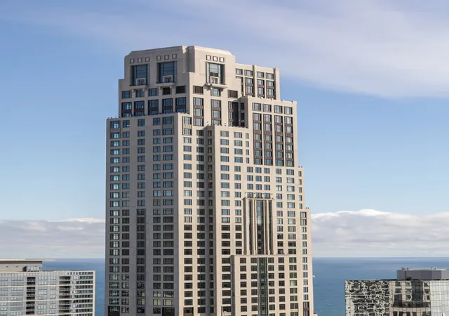 451-e-grand-ave-ph64-chicago-il-60611/hzid_e8187267