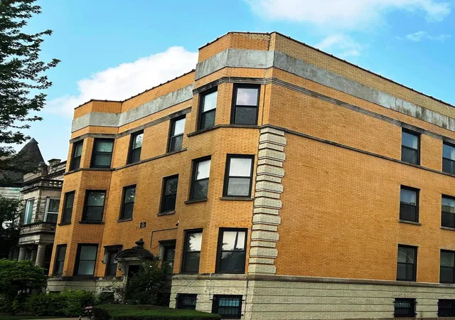 800-s-independence-blvd-3-chicago-il-60624/hzid_4f5230c4
