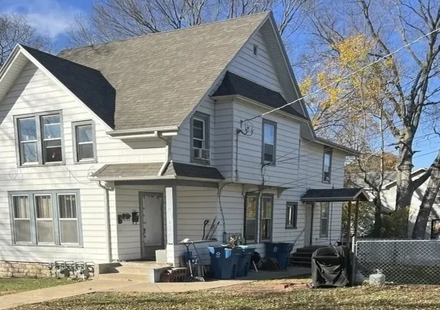 913-w-4th-street-dixon-il-61021/hzid_e07136c2