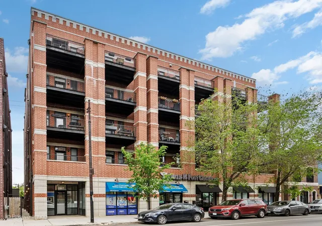 2222-w-belmont-ave-503-chicago-il-60618/hzid_3c158411