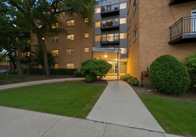 2501-w-bryn-mawr-ave-102-chicago-il-60659/hzid_600bd26d