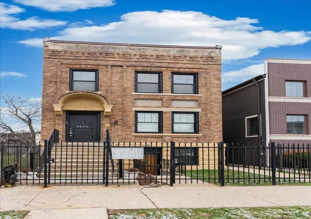 4823-s-indiana-ave-chicago-il-60615/hzid_15100ac8