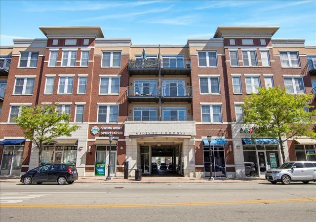 7243-madison-st-211-forest-park-il-60130/hzid_5873f2f6