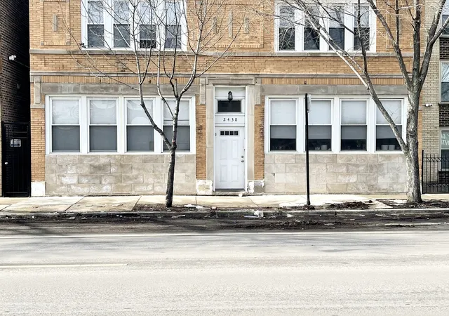 2438-n-laramie-ave-chicago-il-60639/hzid_bc55e08a