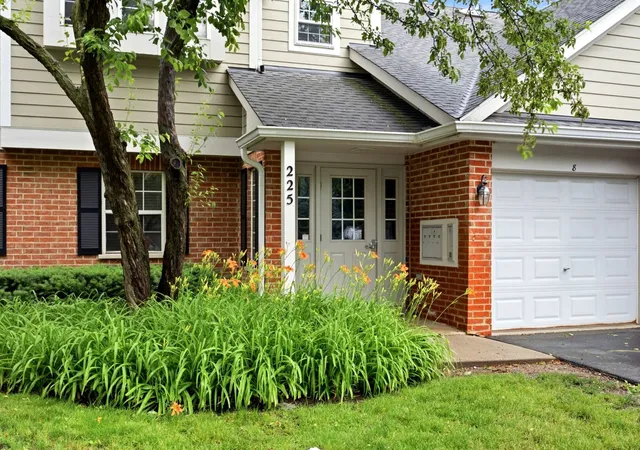 225-columbia-ct-5-schaumburg-il-60193/hzid_5b5d0801