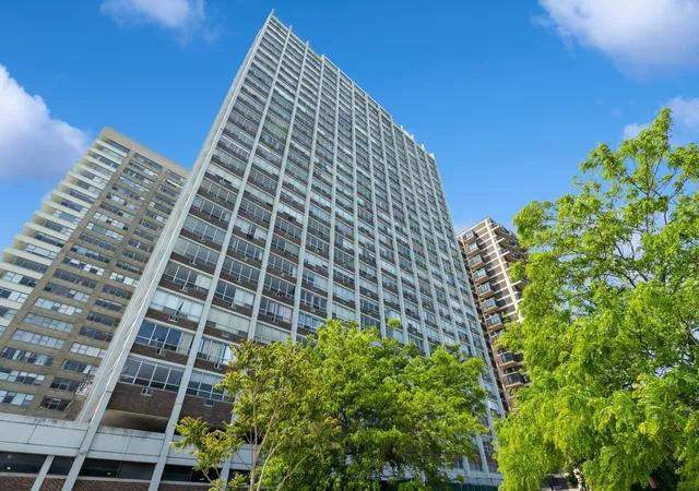 6171-n-sheridan-rd-1112-chicago-il-60660/hzid_76277501