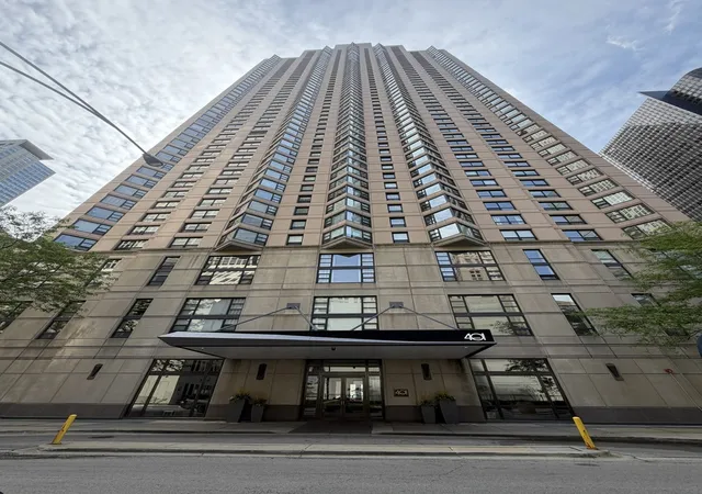 401-e-ontario-st-3408-chicago-il-60611/hzid_b94b420e
