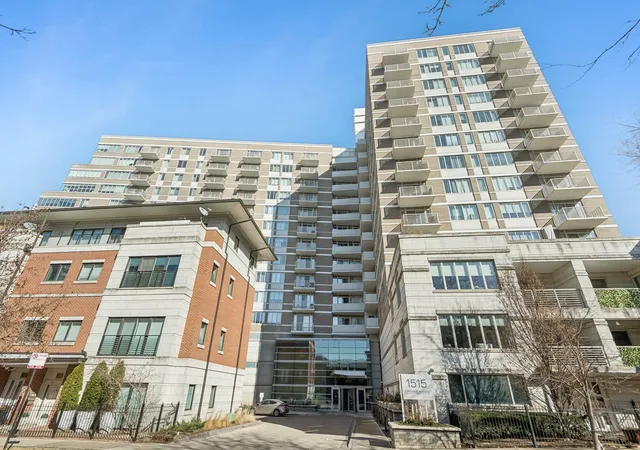 1515-s-prairie-ave-914-chicago-il-60605/hzid_ef58307c