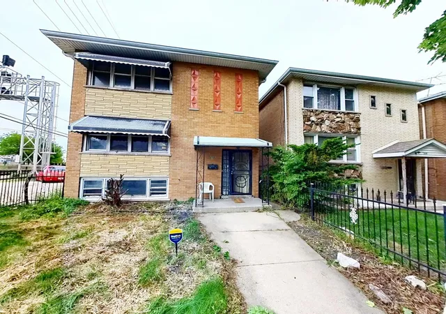 7448-s-maplewood-ave-chicago-il-60629/hzid_a802d850