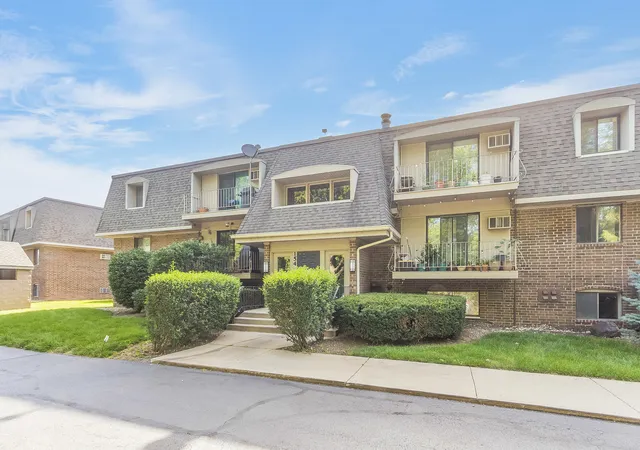 154-e-bailey-rd-d-naperville-il-60565/hzid_90cc9636