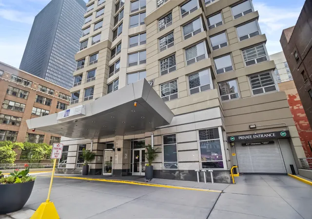 440-n-wabash-ave-3810-chicago-il-60611/hzid_855adaa8