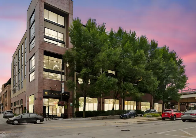 3946-n-ravenswood-ave-603-chicago-il-60613/hzid_5eddc53b