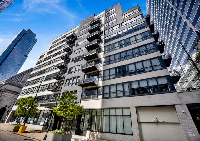 130-s-canal-st-715-chicago-il-60606/hzid_71549862