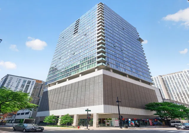 550-n-st-clair-st-1501-chicago-il-60611/hzid_1d0229ca